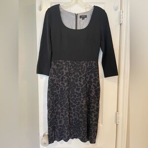 Tahari Midi Dress Women’s Sz 4 Black Grey Animal Print Bodycon Career Business
